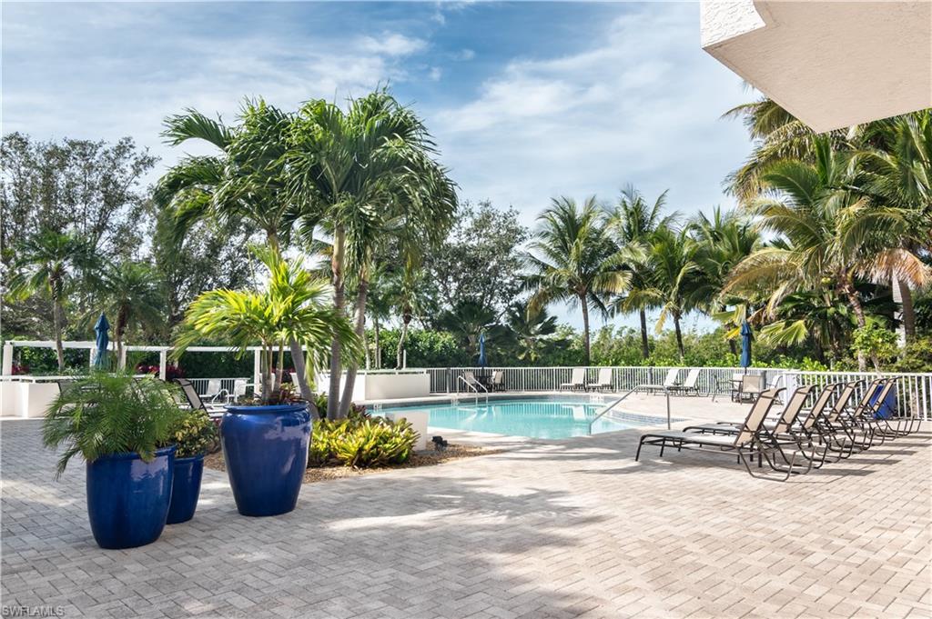 POOL AND SPA
