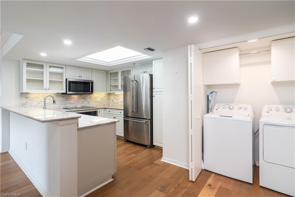 Laundry Area - New Appliances