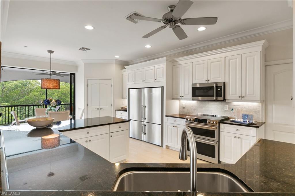 516 Spinnaker DR photo 11