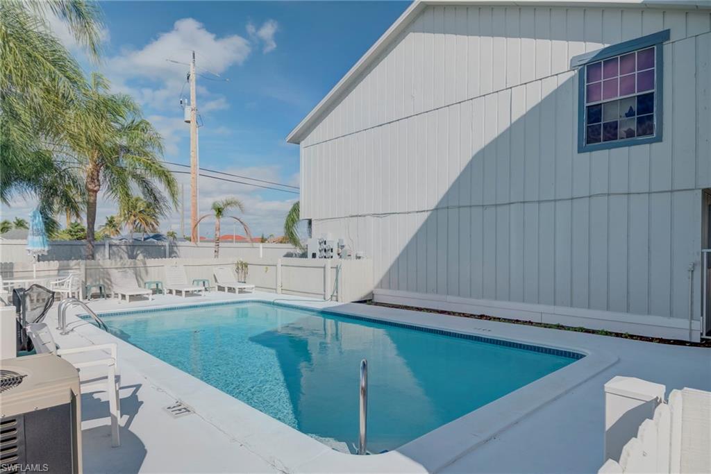1005 SW 48th TER 2 photo 21
