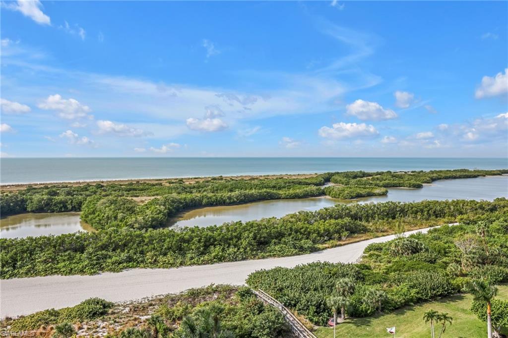 380 Seaview CT 1202