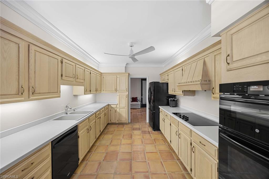 828 Hideaway CIR E 4-434 photo 10