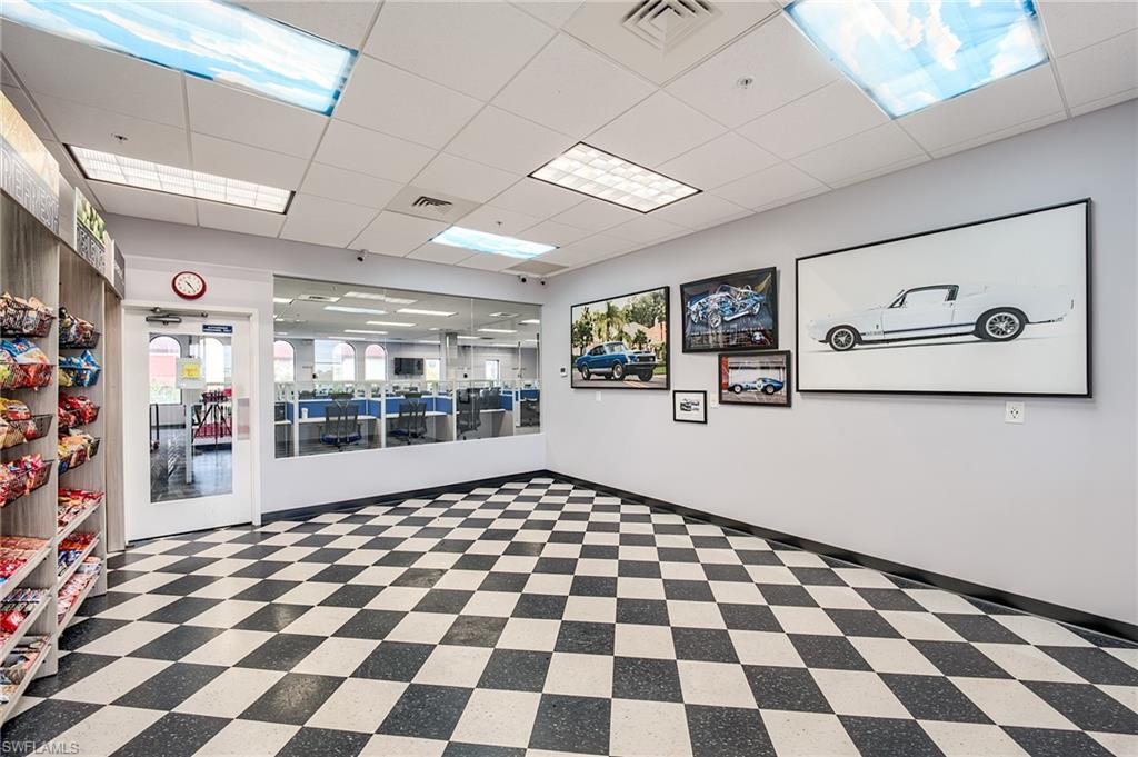 24031 Tamiami TRL 301 photo 12