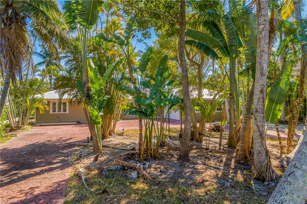 2195 Sheepshead DR photo 8