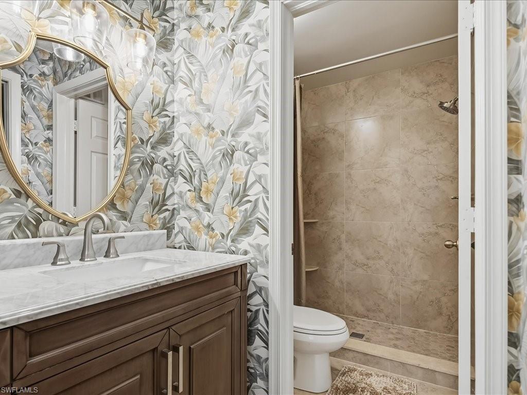 5767 Deauville CIR D305 photo 7