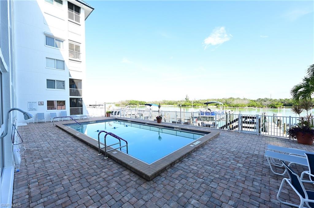 25901 Hickory BLVD 102 photo 35