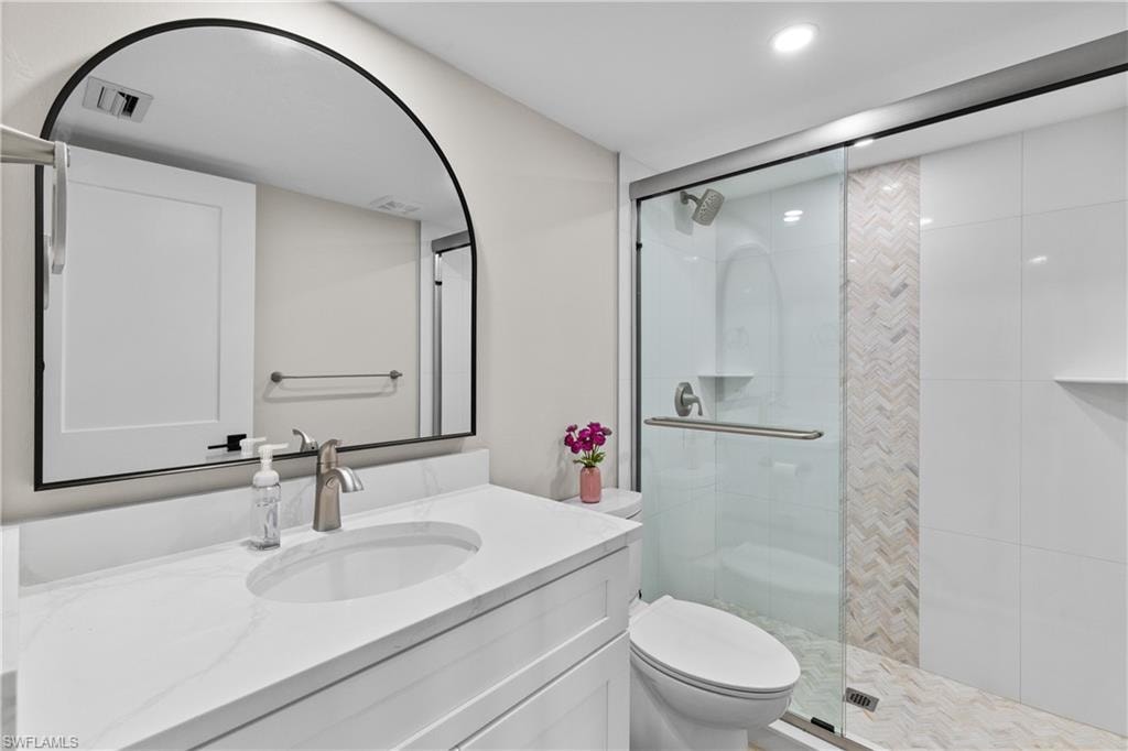 6672 Estero BLVD A108 photo 19