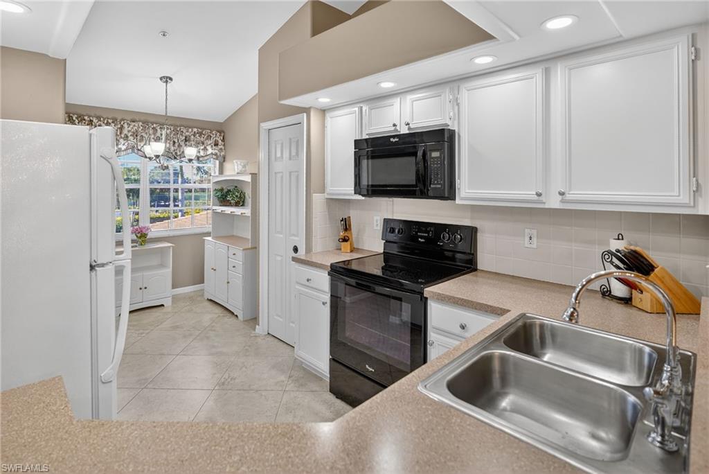 13046 Amberley CT 611 photo 13