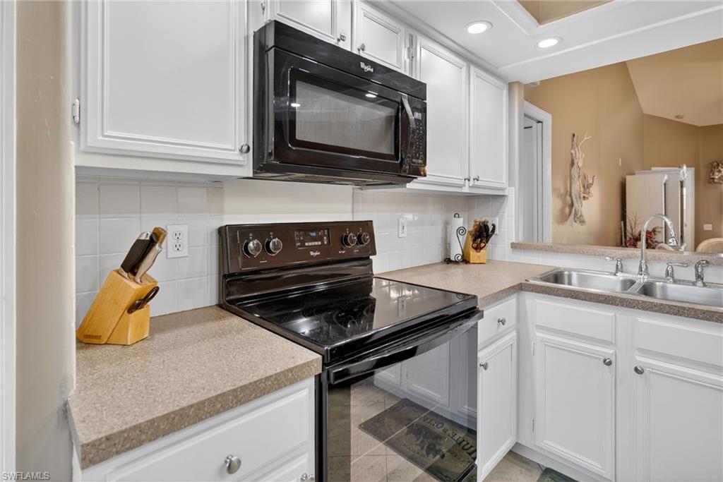13046 Amberley CT 611 photo 11
