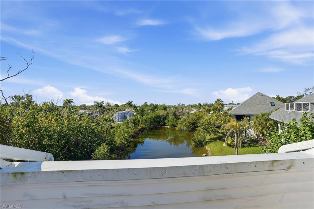 1039 Beach RD 101 photo 28