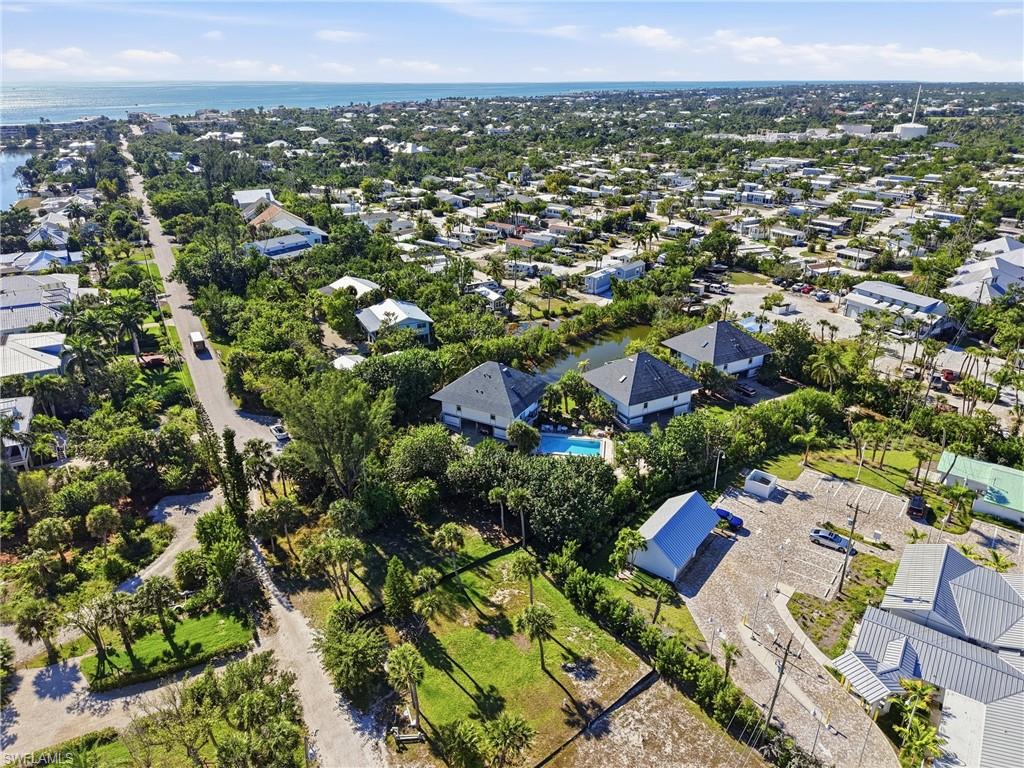 1039 Beach RD 101 photo 41