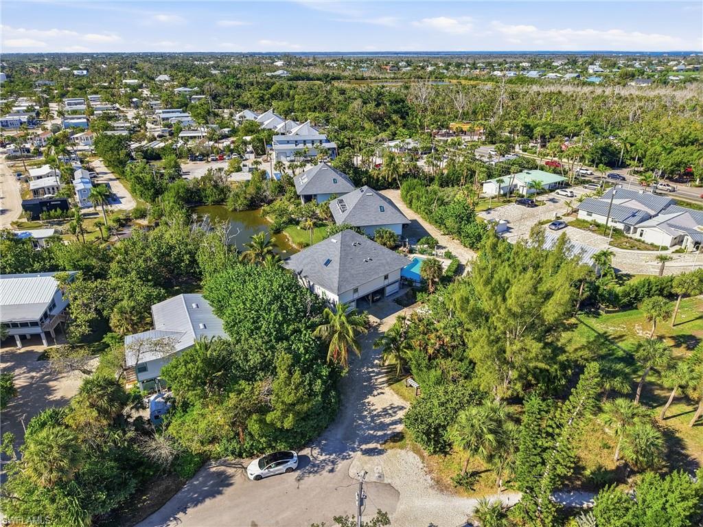 1039 Beach RD 101 photo 40