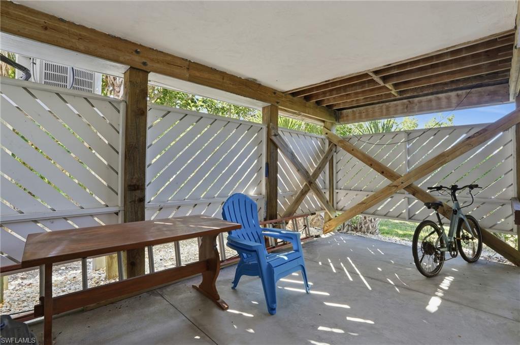 1039 Beach RD 101 photo 31