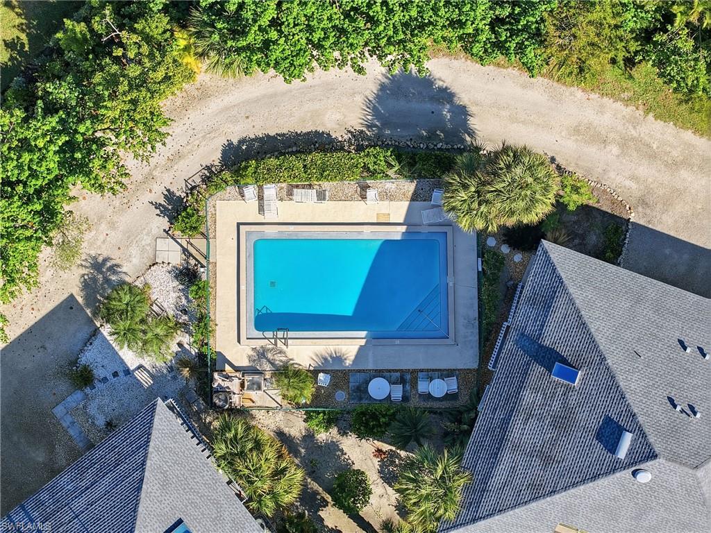 1039 Beach RD 101 photo 39