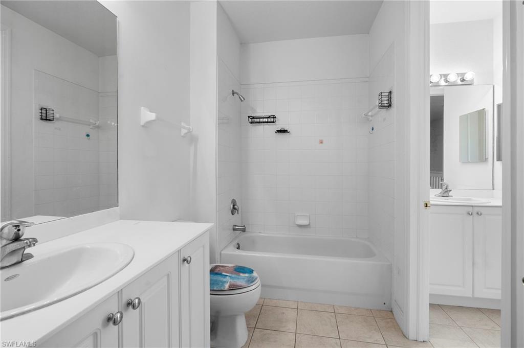 6010 Jonathans Bay CIR 102 photo 20