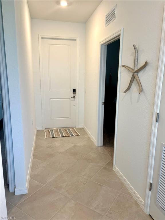 Hallway to 2nd Bedroom.