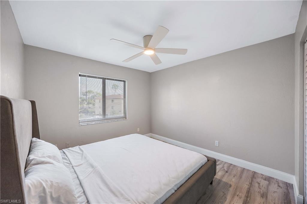 228 Fox Glen DR 3310 photo 32