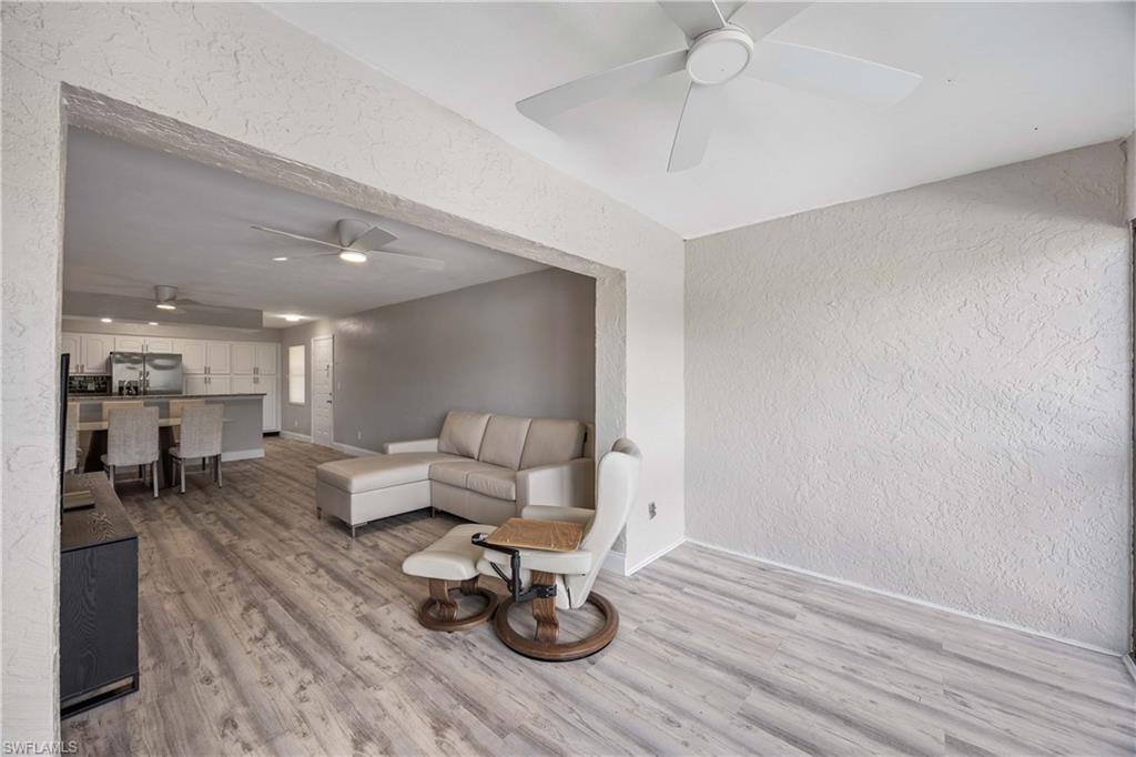 228 Fox Glen DR 3310 photo 21