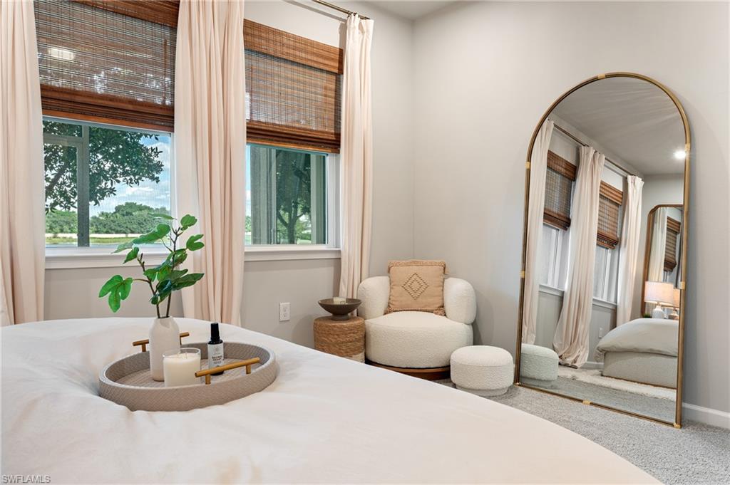 Bedroom with carpet