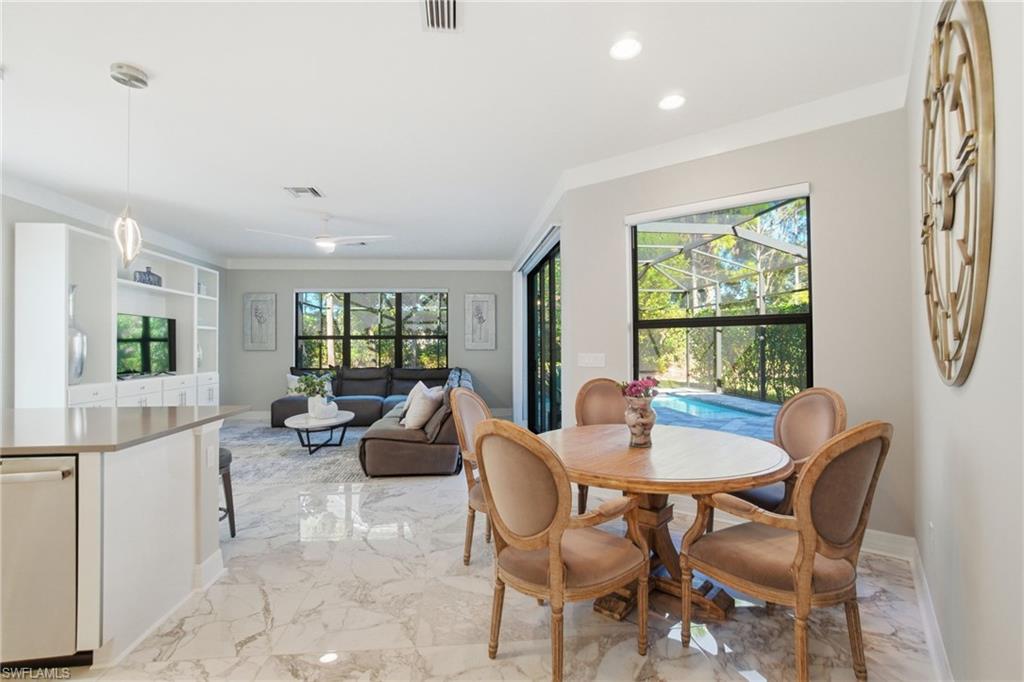4654 Kensington CIR photo 6