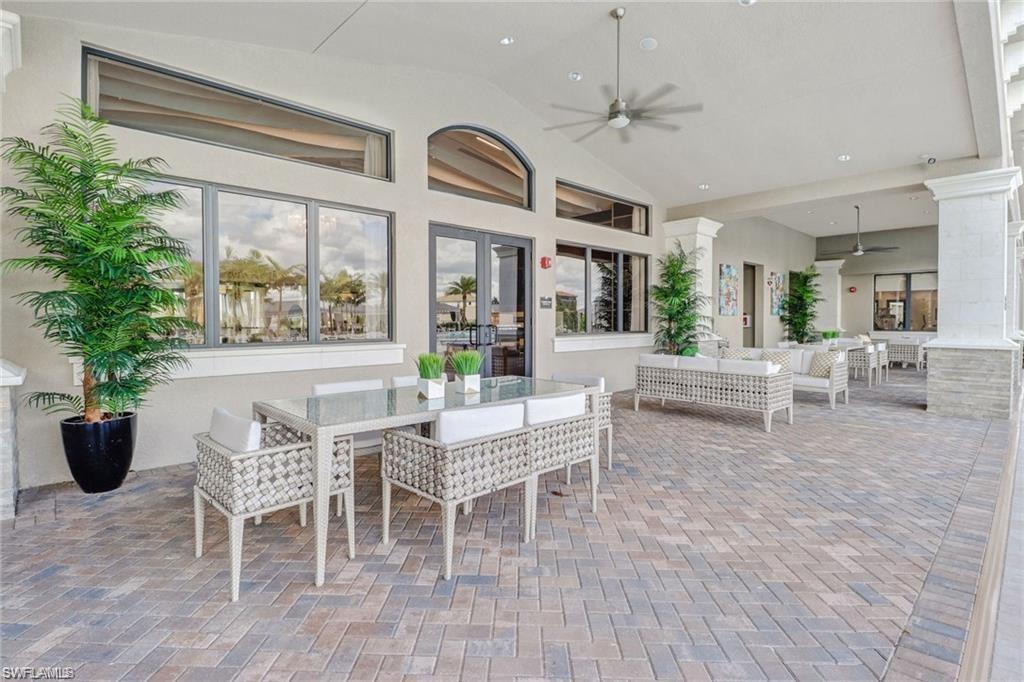 4654 Kensington CIR photo 39