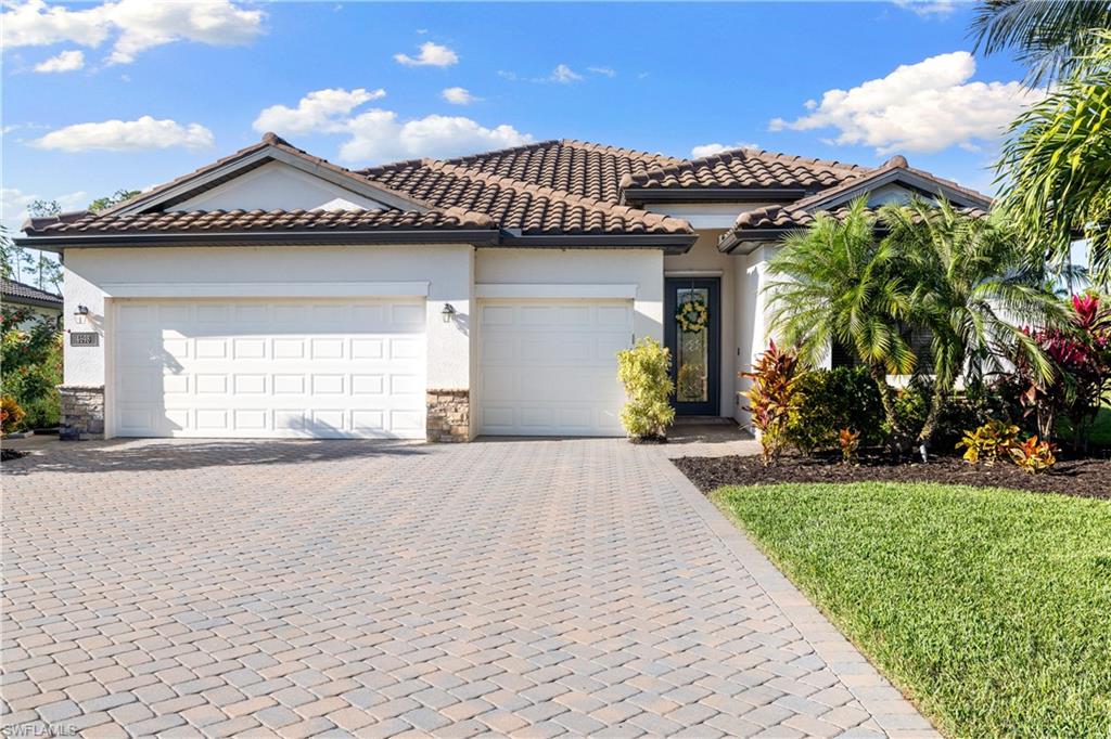 4698 Abaca CIR photo 29