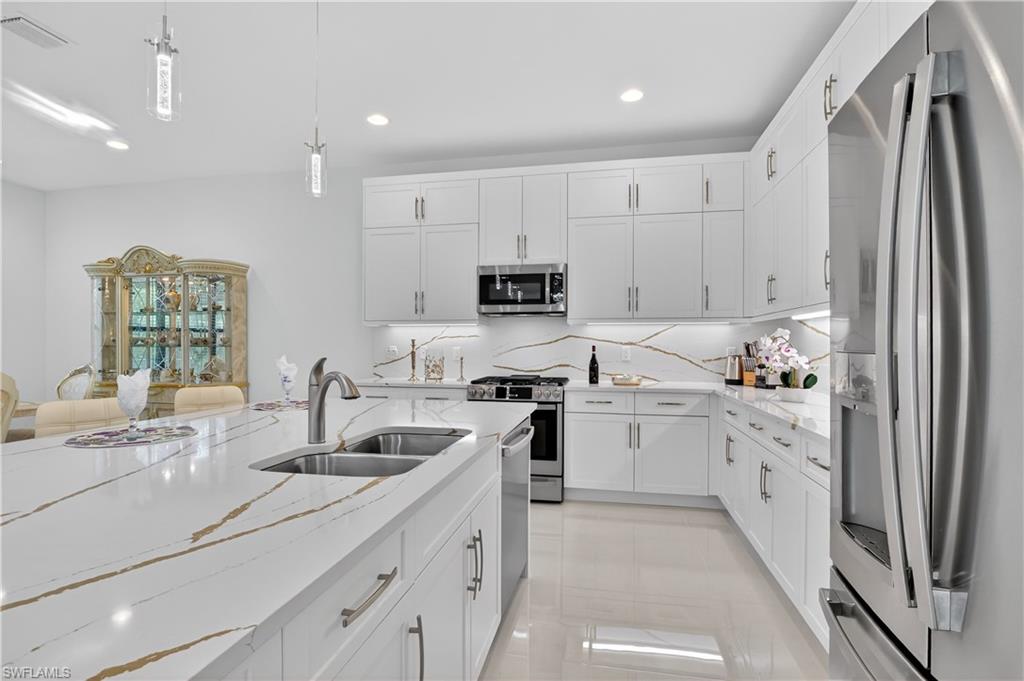 20908 Thistle Leaf LN photo 16
