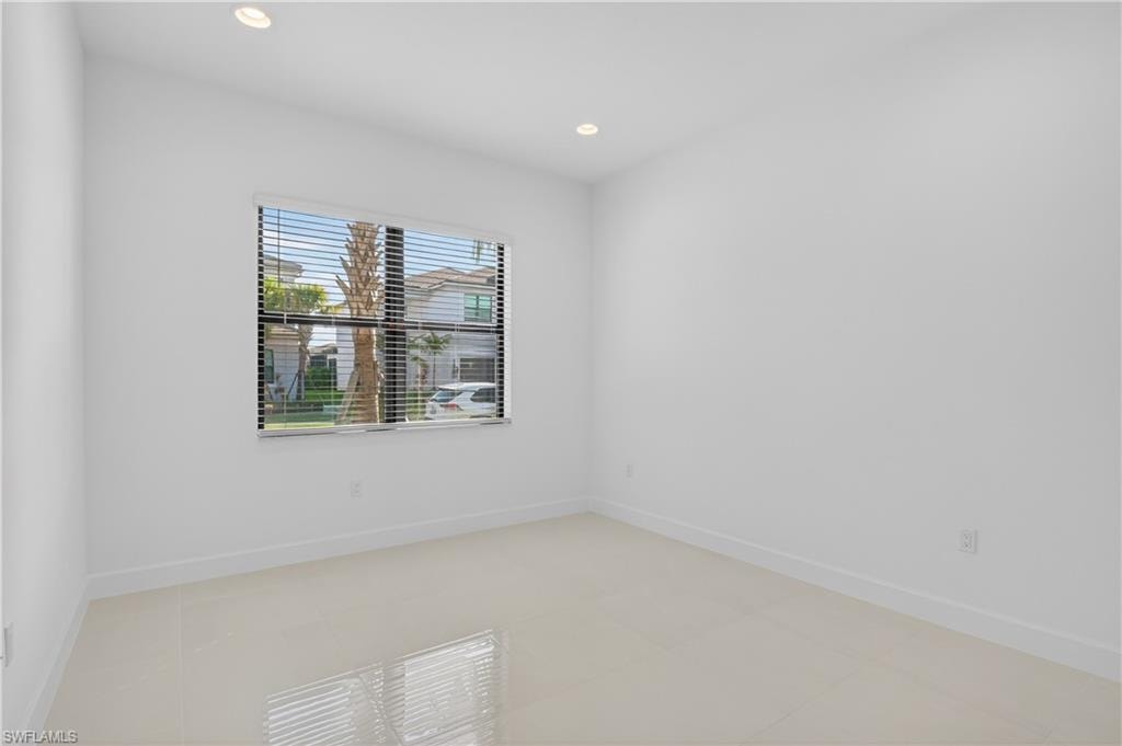 20908 Thistle Leaf LN photo 18