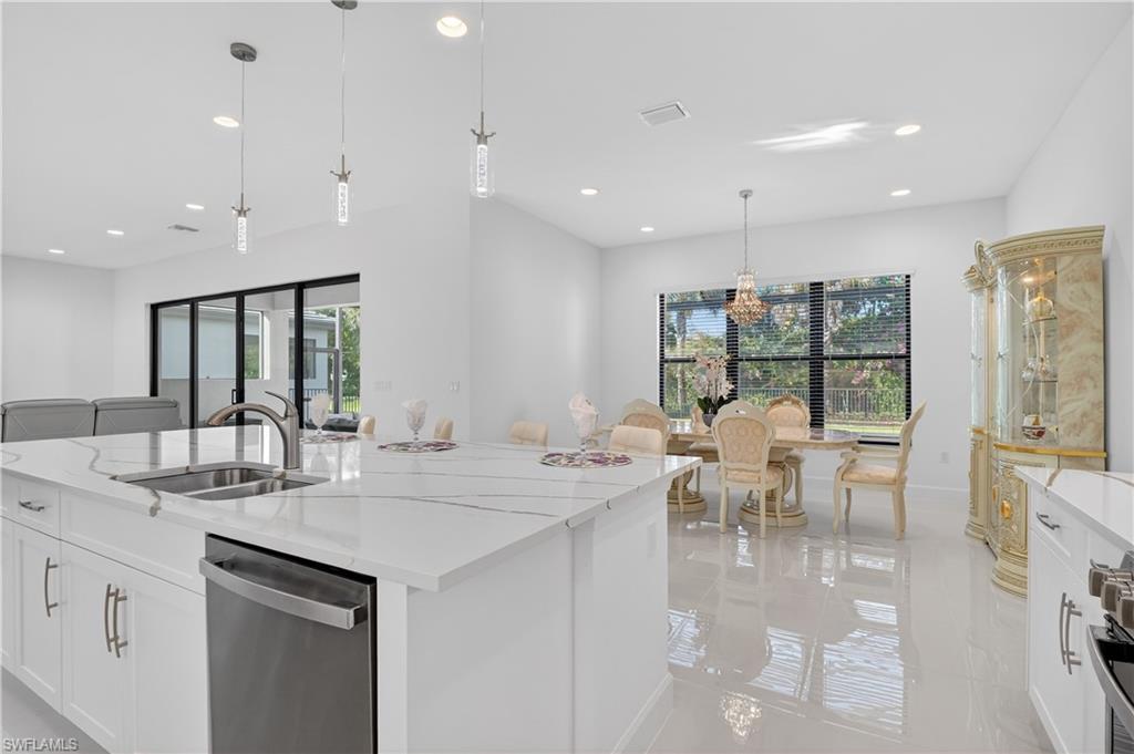 20908 Thistle Leaf LN photo 15