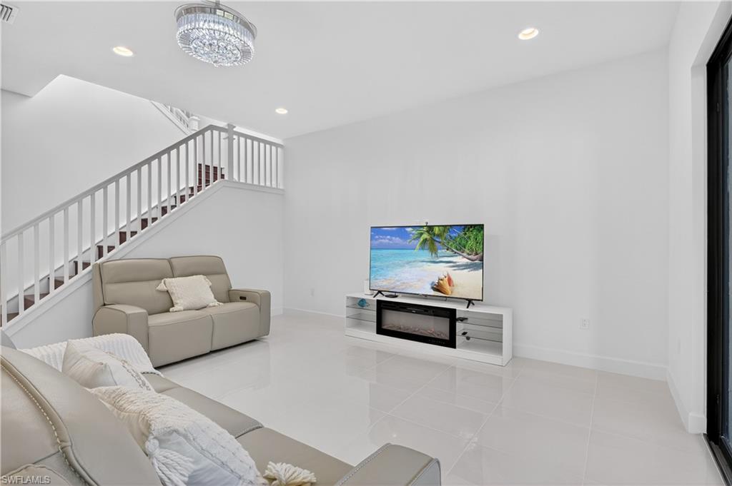 20908 Thistle Leaf LN photo 8