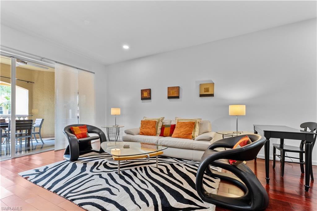 1845 Les Chateaux BLVD 202 photo 22