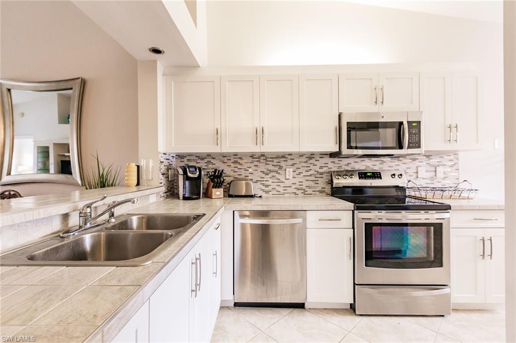 2516 Orchid Bay DR 203 photo 12