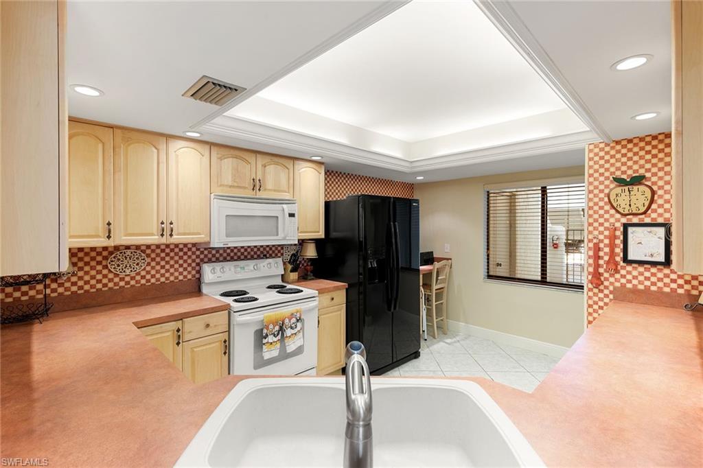 592 Beachwalk CIR N102 photo 13