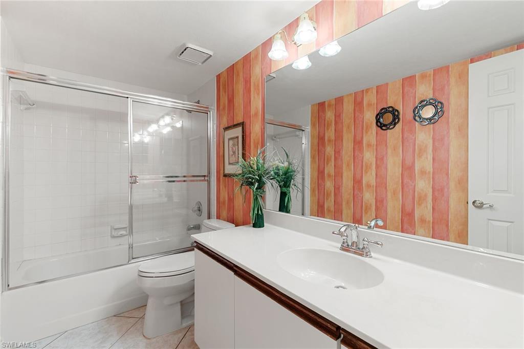 592 Beachwalk CIR N102 photo 20