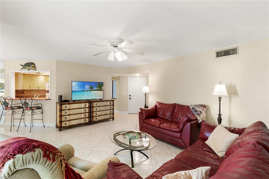592 Beachwalk CIR N102 photo 9
