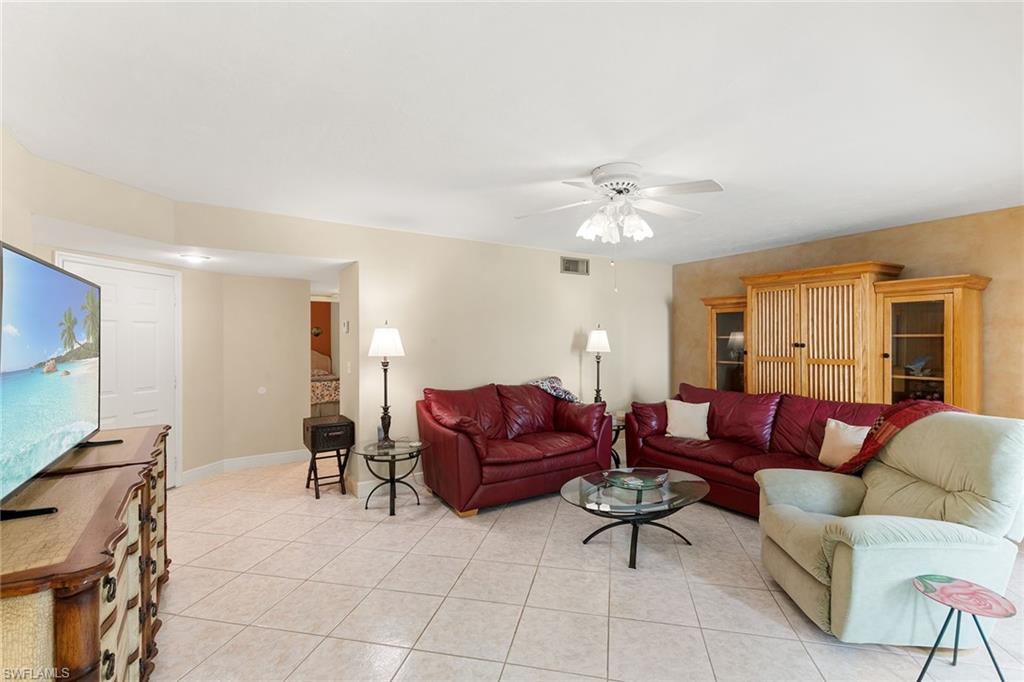 592 Beachwalk CIR N102 photo 8