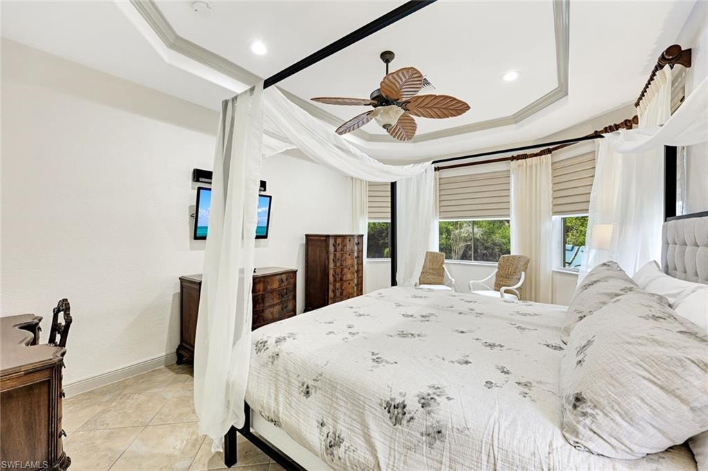7655 Martino CIR photo 14