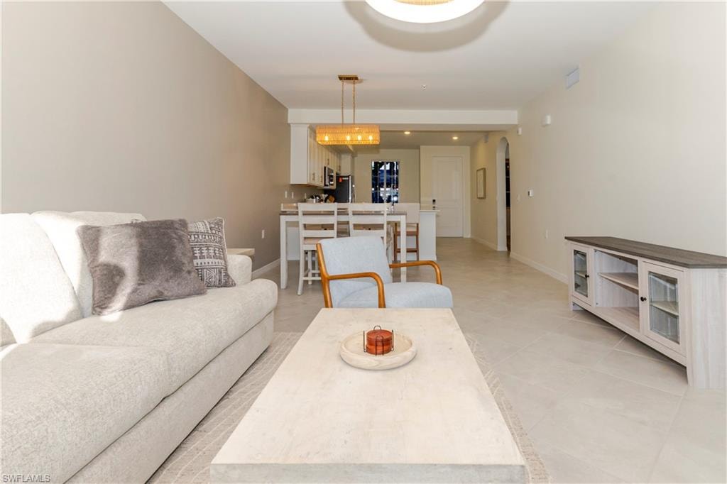5527 DOUBLE EAGLE CIR 3815