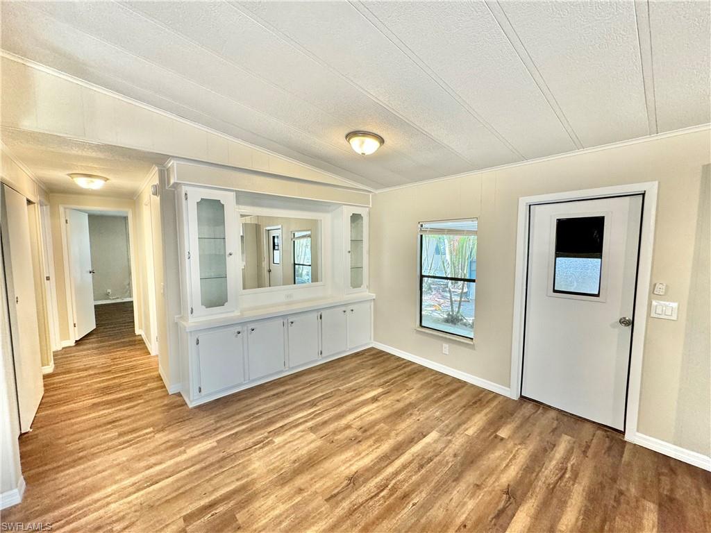 1252 Henderson Creek DR photo 7