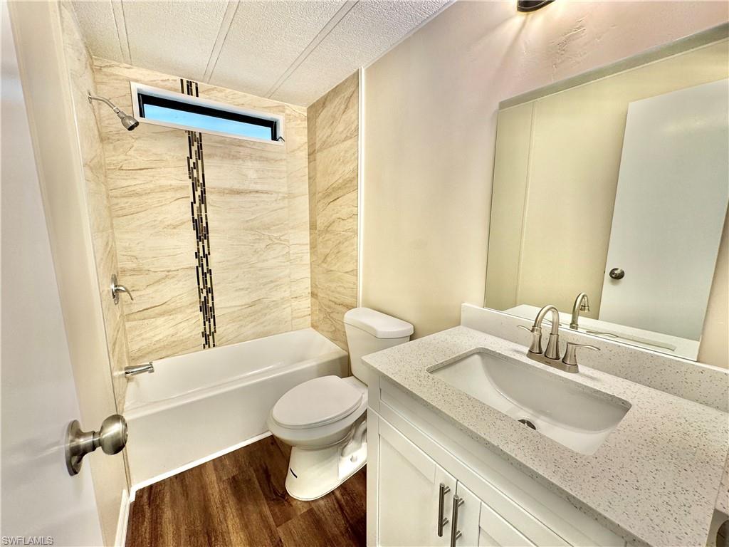 1252 Henderson Creek DR photo 10