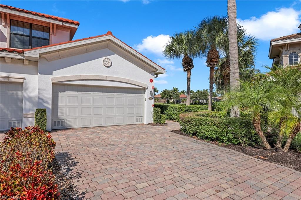 3159 Serena LN 102