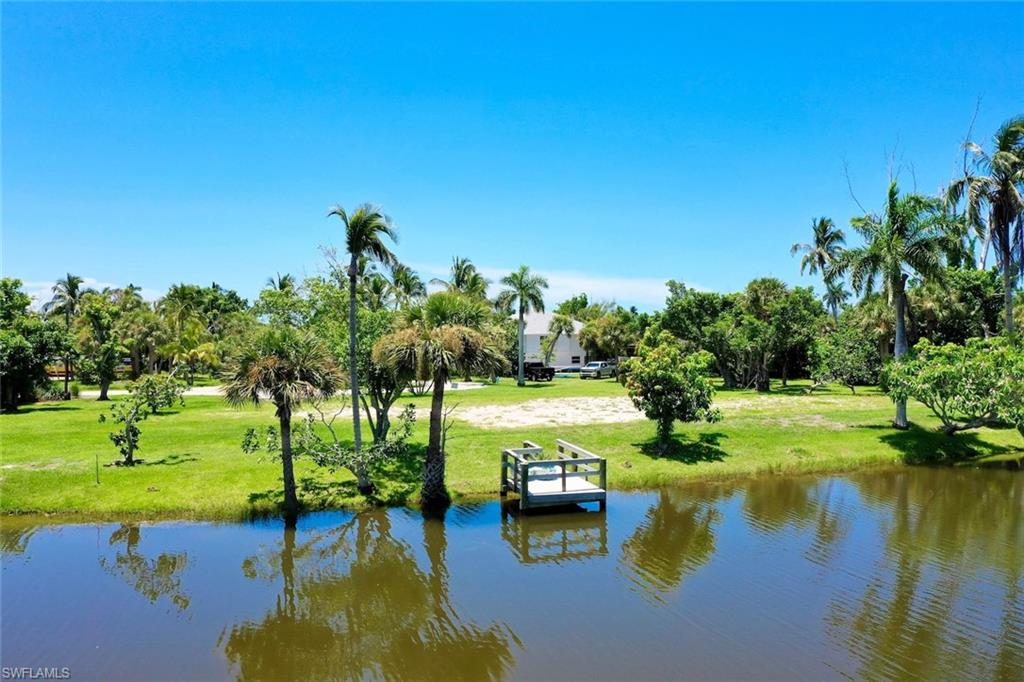 4037 Coquina DR