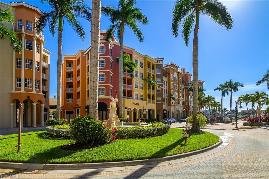View of apartment building / complex