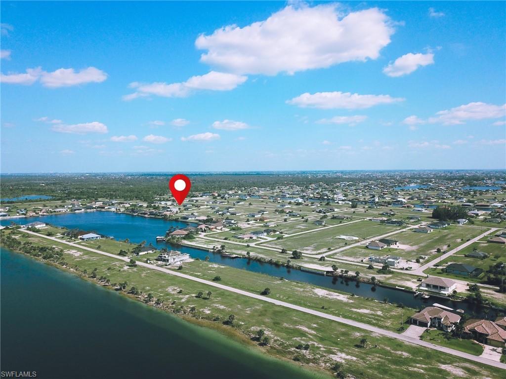 Drone / aerial view of a large body of water