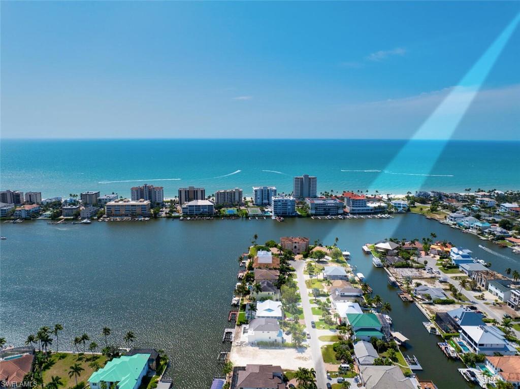 348 Lagoon AVE photo 9