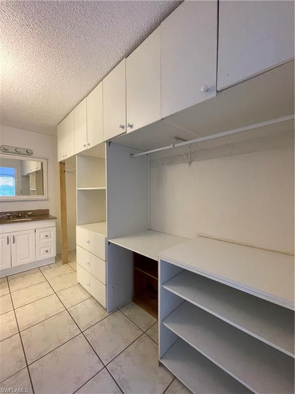 2366 E Mall DR 304 photo 28