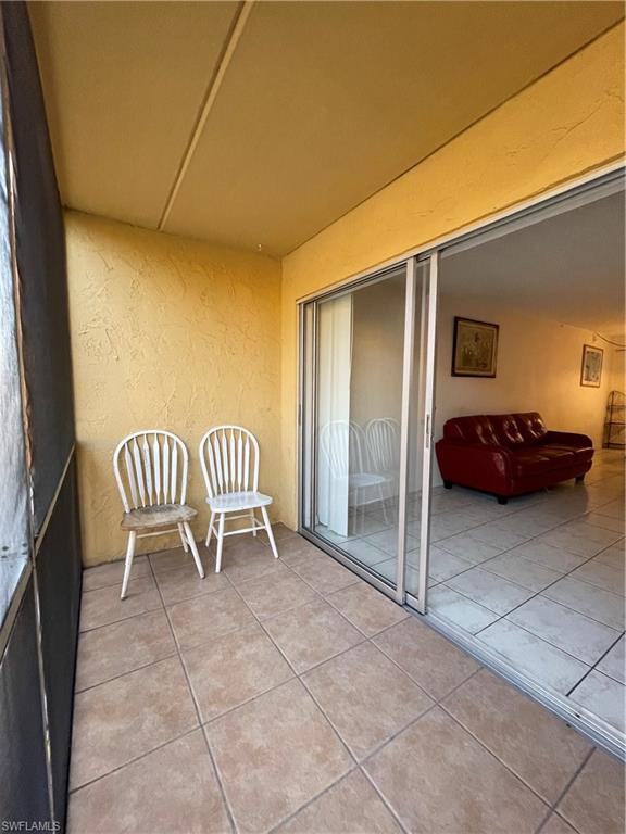 2366 E Mall DR 304 photo 15