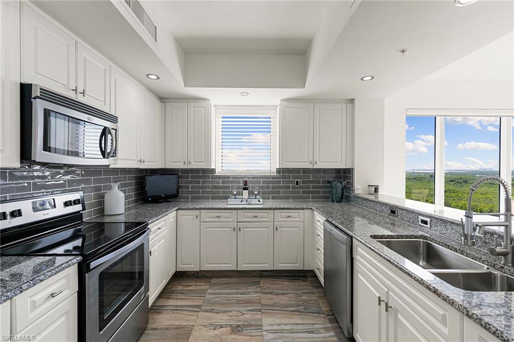 1065 Borghese LN 701 photo 12