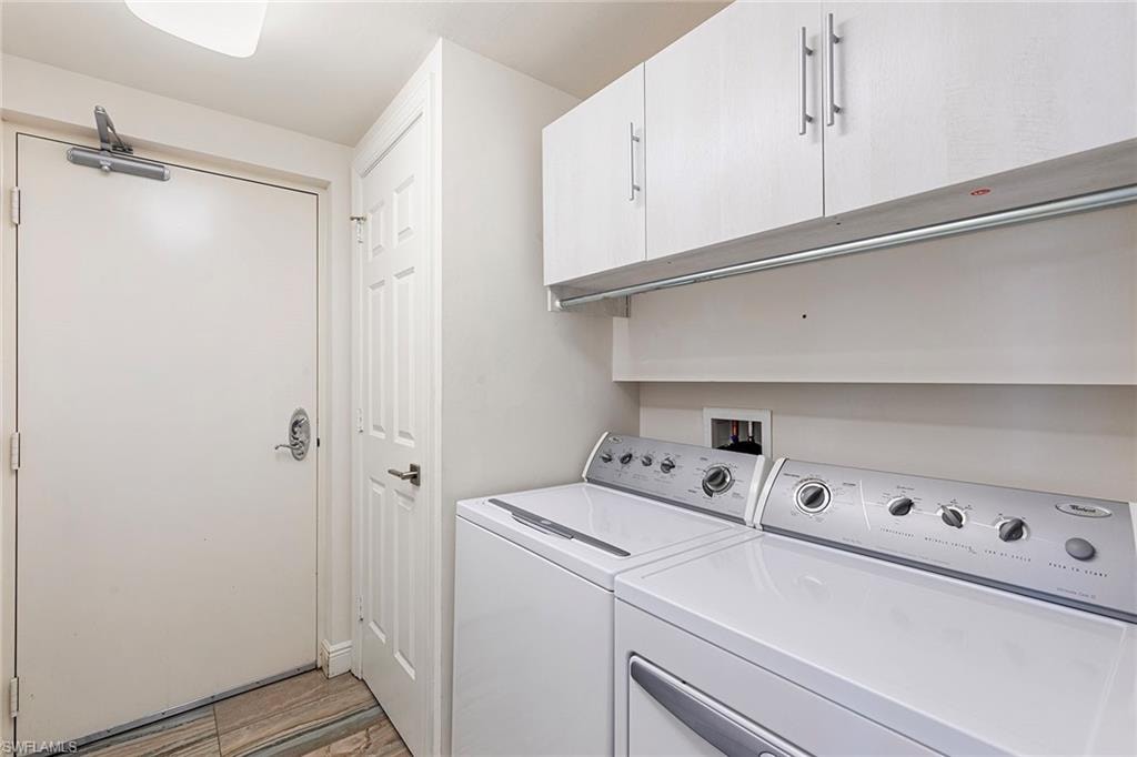 1065 Borghese LN 701 photo 35