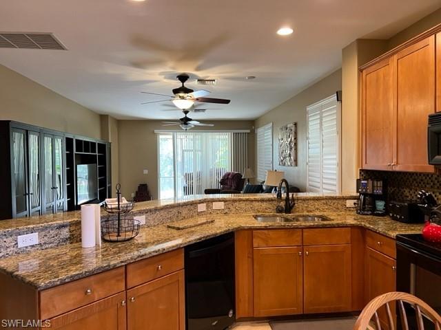 10602 Camarelle CIR photo 7